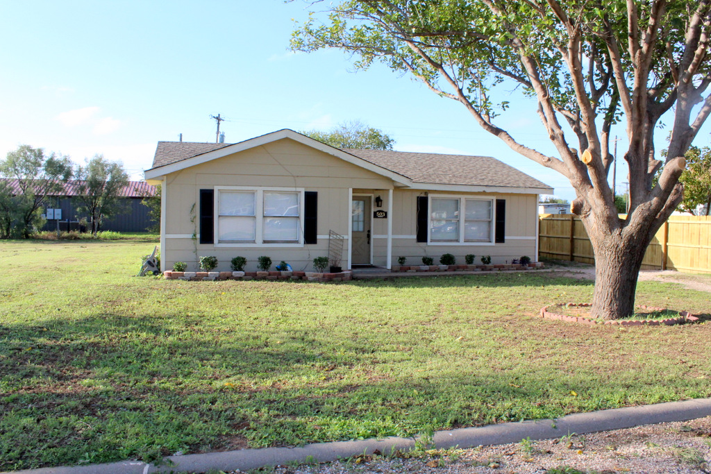 HCR Realty LLC Haskell, TX HOME